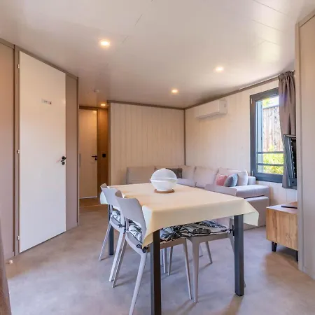 Dulce, Climatisation, 2 Piscines, Spa, Parking *